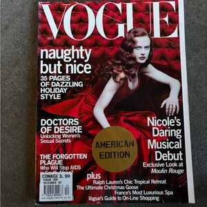 Vogue US December 2000 Magazine – Vintage 2000s